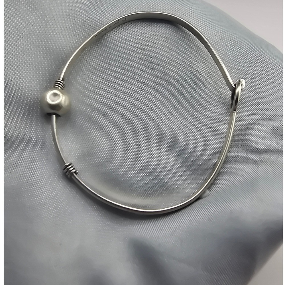 Vintage Hogan & Bolas Bangle Sterling Silver Hook Eye Bead Wire Wrap 2.25in